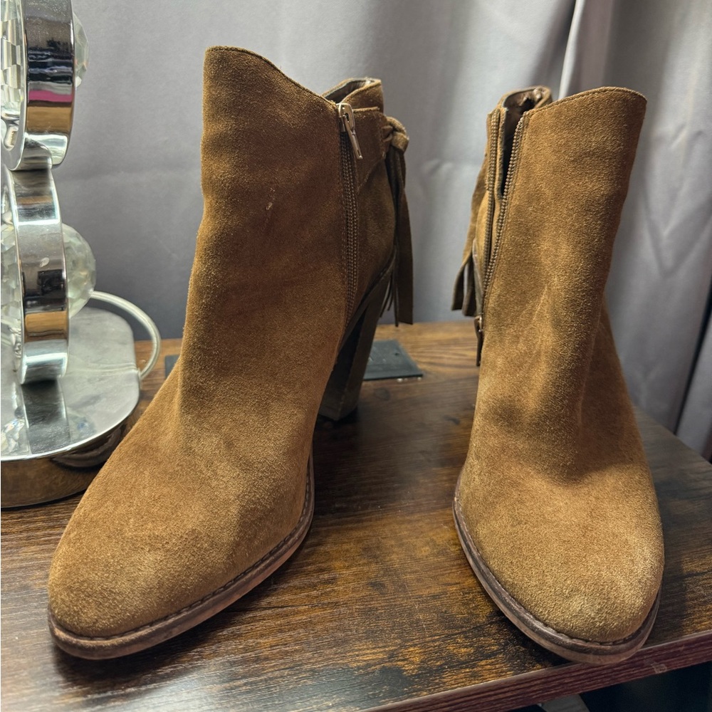Vince camuto booties